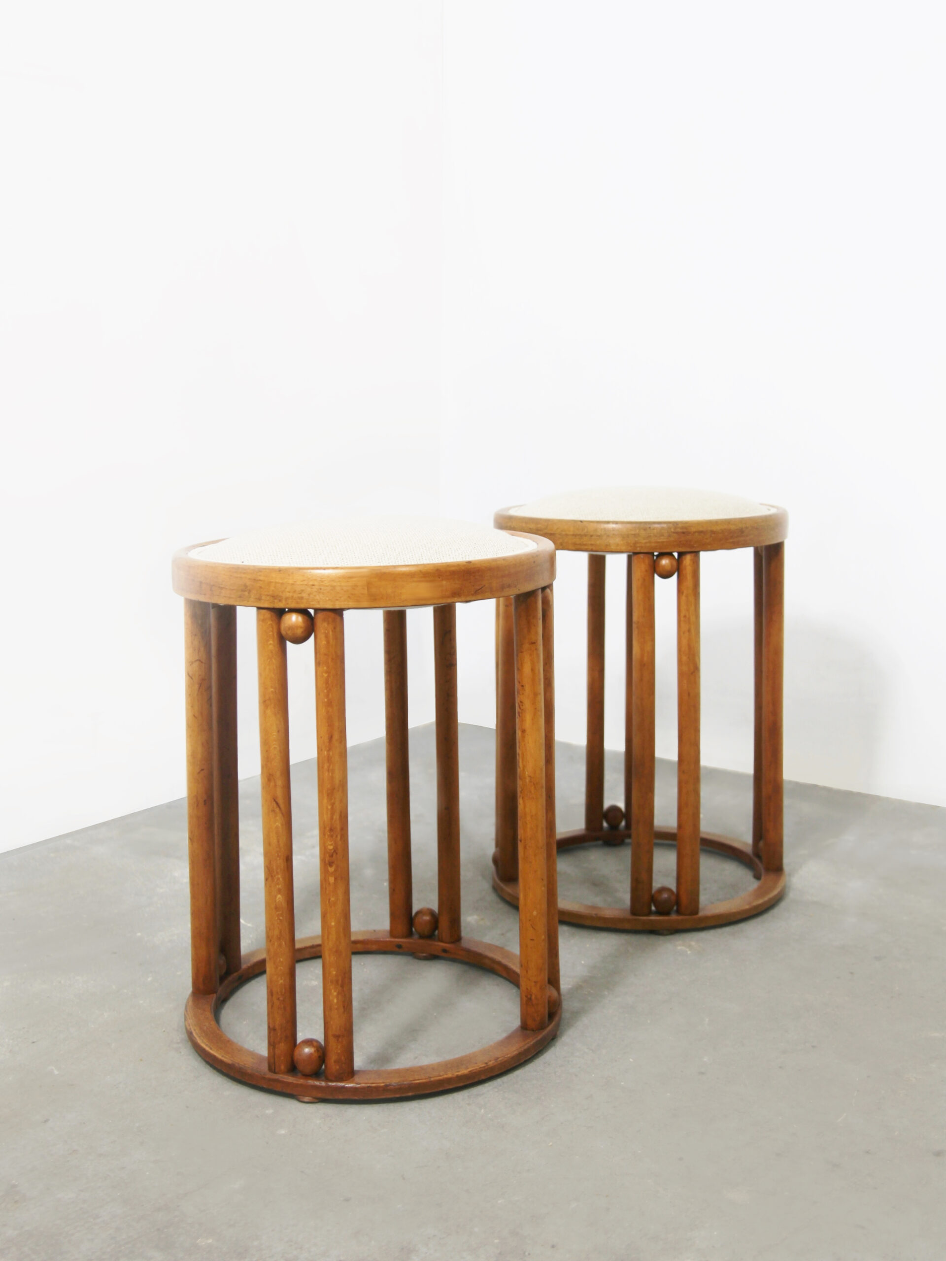 Pair of stools mod. 728, known as “Fledermaus” HOFFMANN Josef