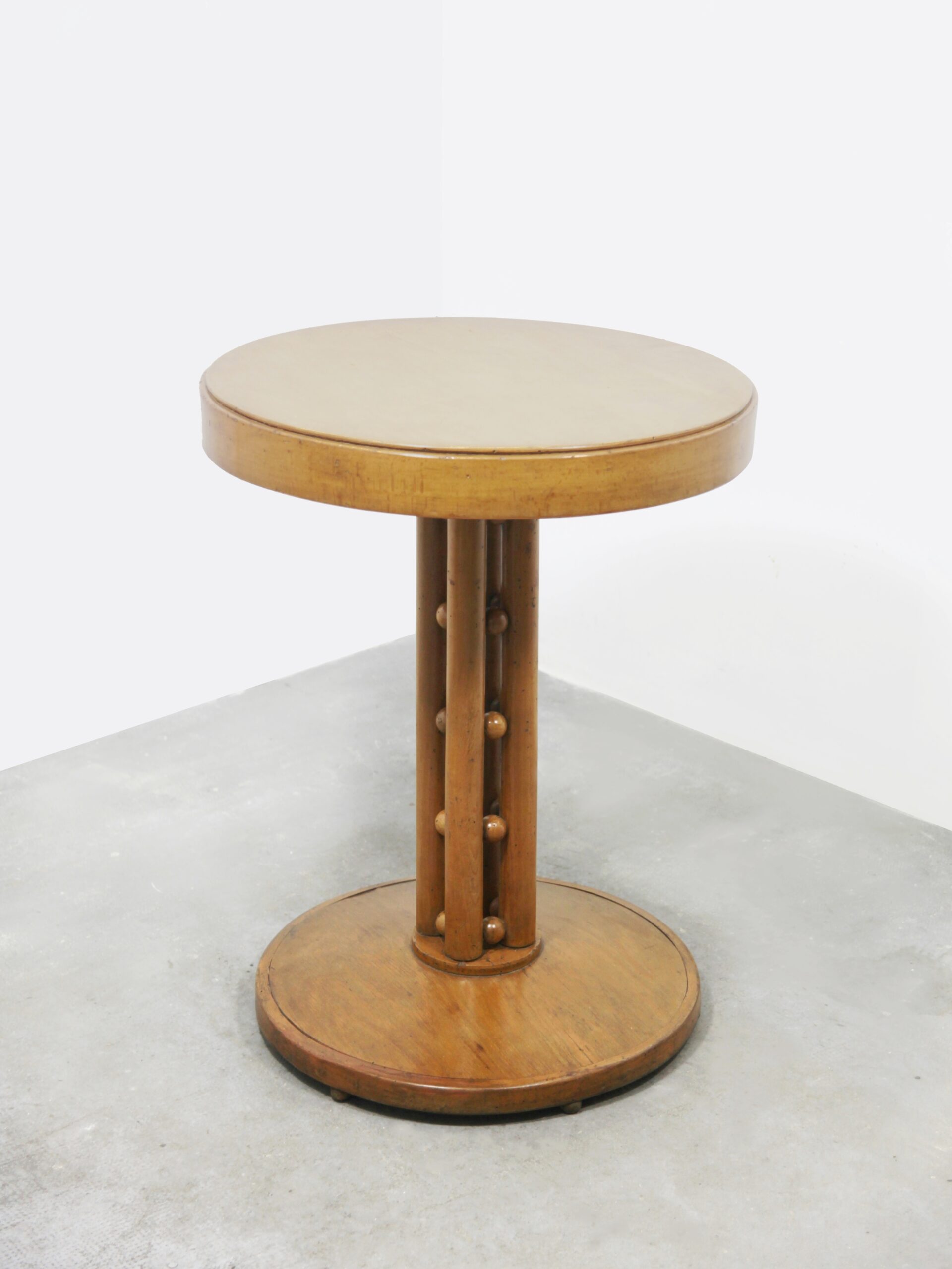 Occasional table mod. 1263, known as “5 balls” HOFFMANN Josef