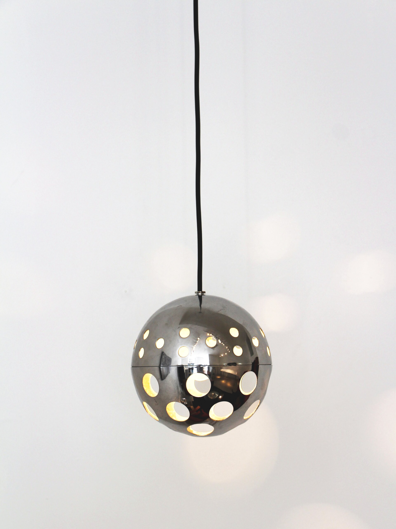 “Planétaire” ceiling light CHAROY Sabine